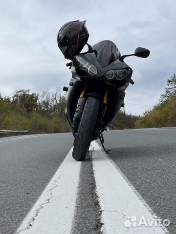 Продам мотоцикл Yamaha R1 купить во Владивостоке  объявление продам