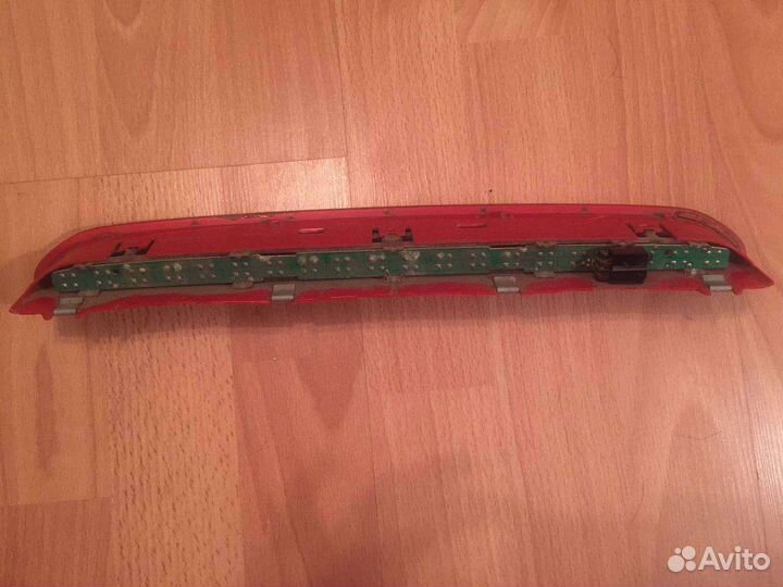 Cтоп сигнал дополнительный volkswagen Passat B6