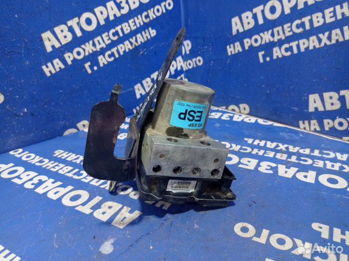 Блок abs Hyundai Elantra Hd седан G4GC 2008