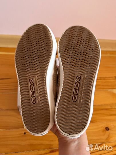 Кроссовки для девочки geox 31