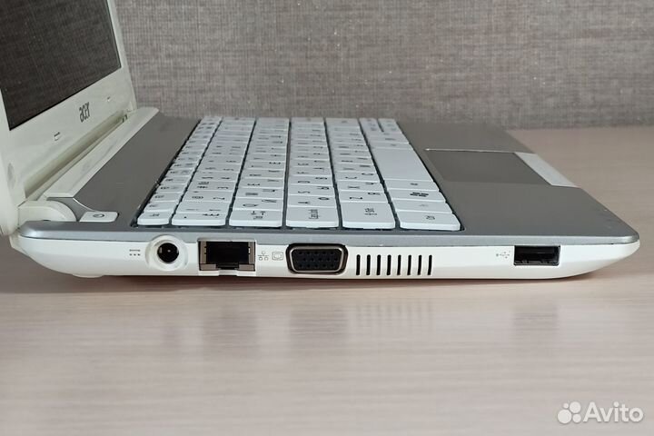 Acer aspire one d257