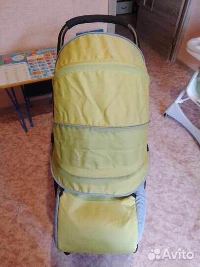 Прогулочная коляска