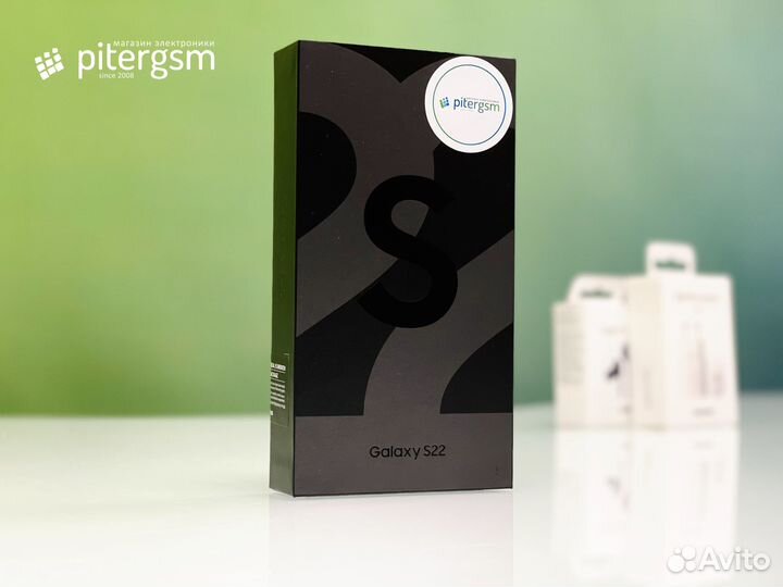 Samsung Galaxy S22, 8/256 ГБ