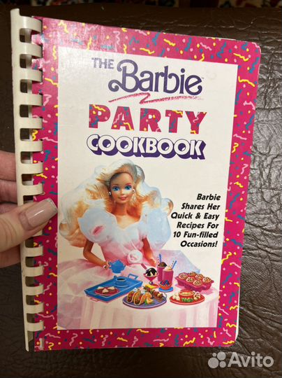Barbie книга