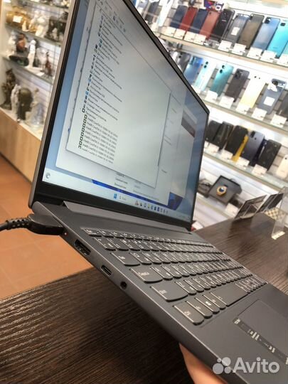 Игровой ноутбук Lenovo Yoga Slim 7