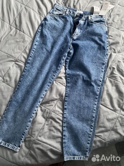 Джинсы новые