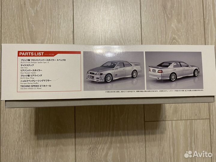 Сборная модель Toyota Chaser JZX100 1:24 / Aoshima