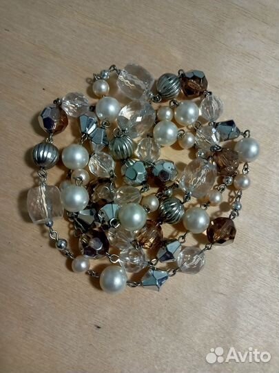 Длинные бусы сверкающие