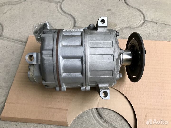Компрессор кондиционер Nissan Serena C26 2012
