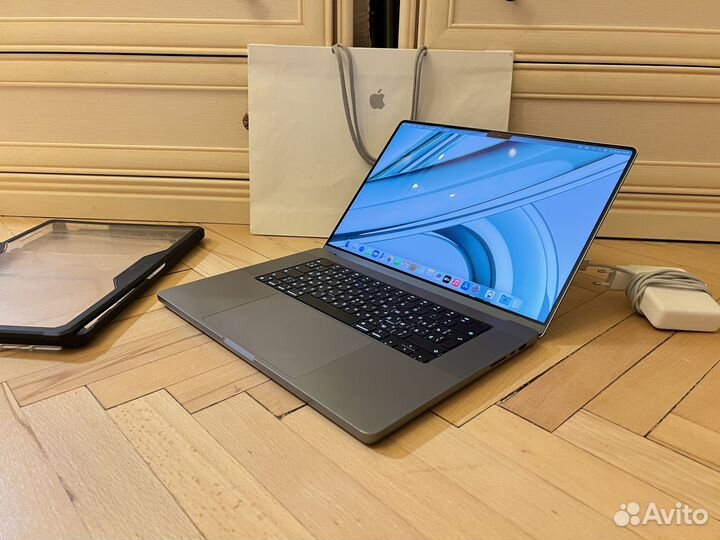 MacBook Pro 16 M1 Pro 32Gb 1Tb 149 циклов