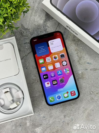 iPhone 12, 64 ГБ