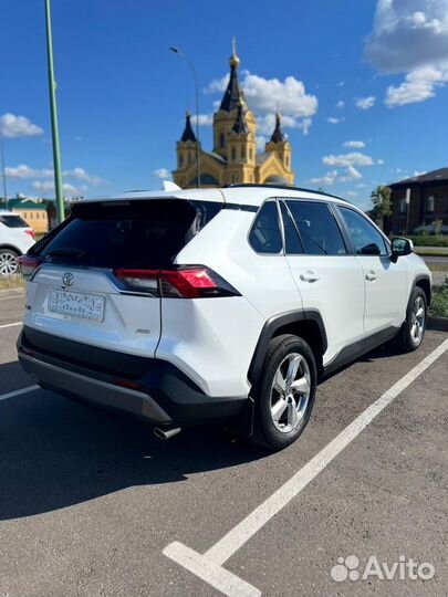 Toyota RAV4 2.5 AT, 2019, 99 000 км