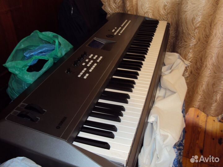 Синтезатор yamaha MM8