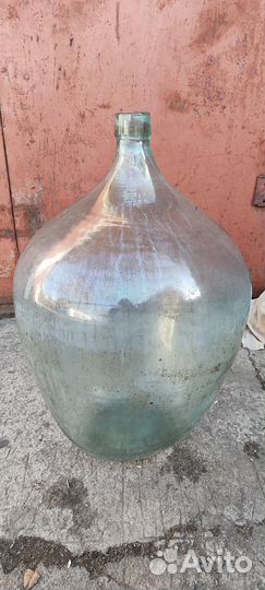 Бутылка стеклянная