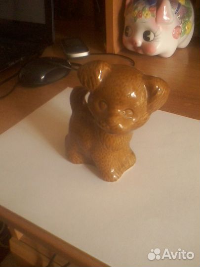 Фигурка собаки