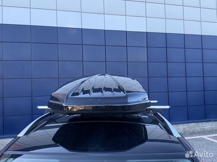 Автомобильный бокс на крышу. Автобокс