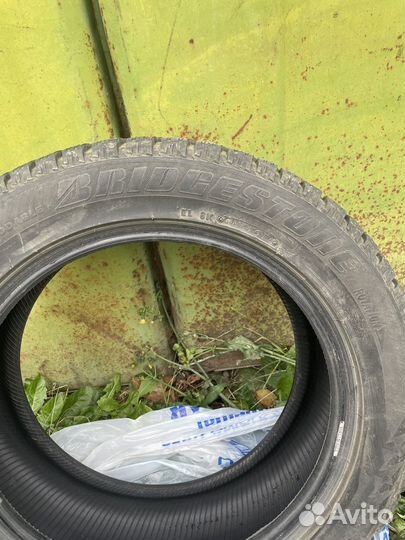 Bridgestone B250 205/55 R16