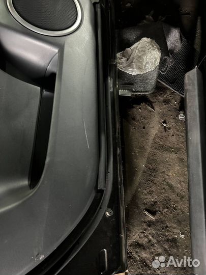 Дверь Mazda 3 BK