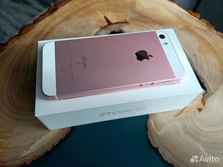 iPhone SE, 32 ГБ