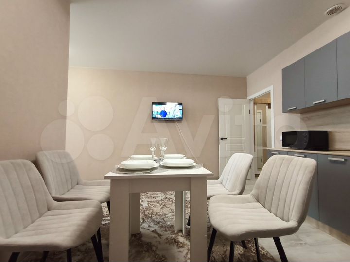 2-к. квартира, 45 м², 2/16 эт.