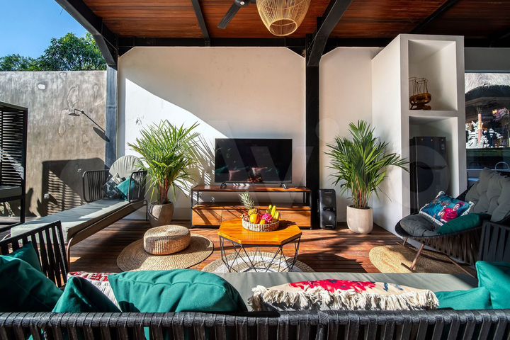 Дом 220 м² на участке 177 м² (Индонезия)