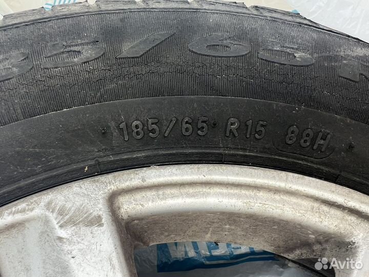 Pirelli Cinturato P1 185/65 R15 88H