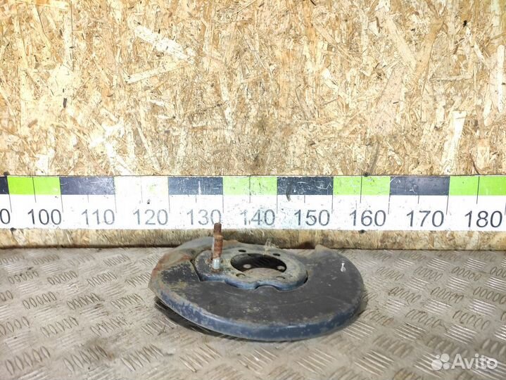 Щит опорный Nissan Teana j32