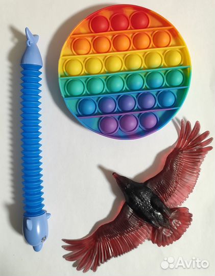 Антистресс игрушки: поп ит, труба и тянучка