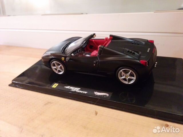 Ferrari 458 spider hot wheel elite 1 43