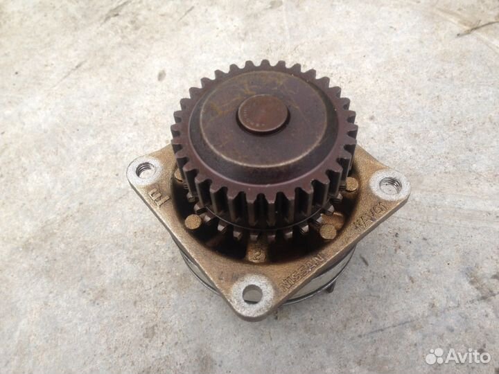 Помпа Infiniti FX35 S50 VQ35DE