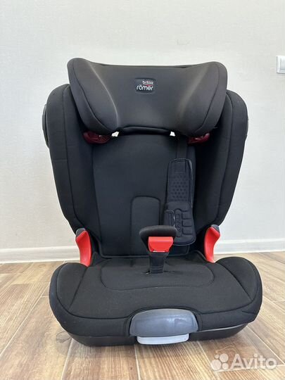 Автокресло britax romer kidfix 2 XP sict 15-36 кг)