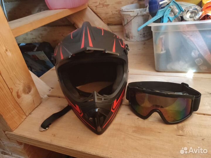 Эндуро шлем