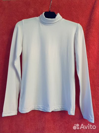 Блузки, водолазки S