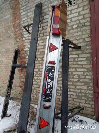 Задний бампер причал