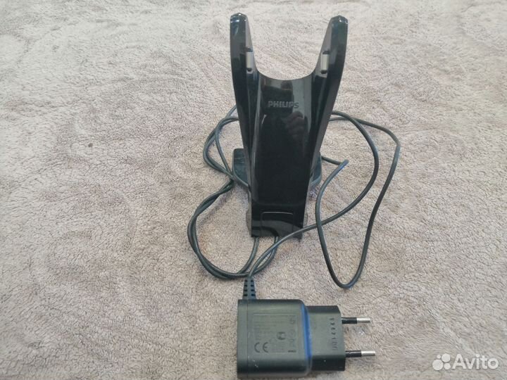 Зарядное устройство для бритвы Philips 15v