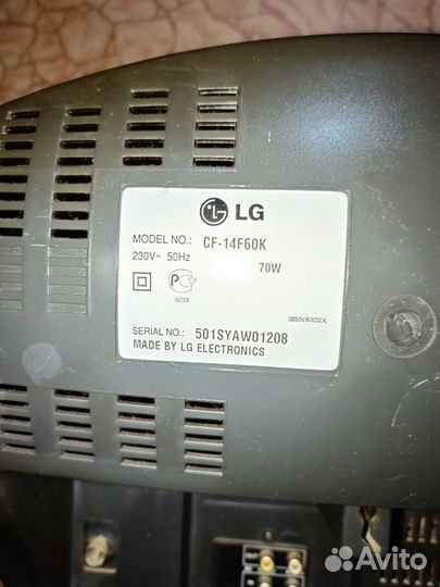 Телевизор бу LG CF-14F60K