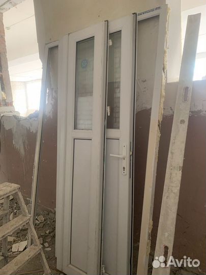 Дверь пластиковая