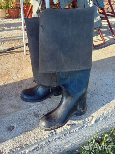Сапоги резиновые болотные