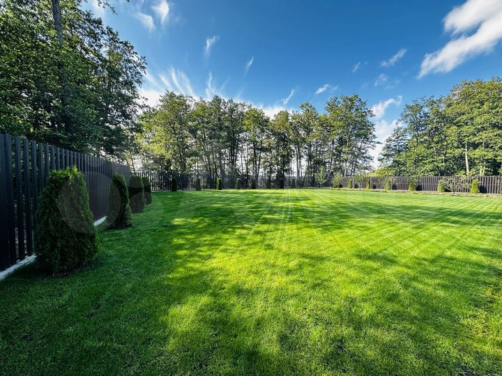 Дом 186 м² на участке 26 сот.