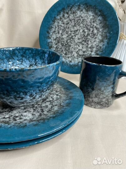 Комплект фарфоровой посуды серии Flirt