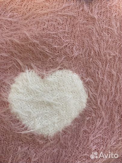 Свитер для девочки 104 новый