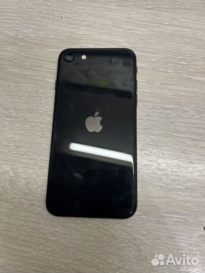 iPhone SE (2020), 64 ГБ
