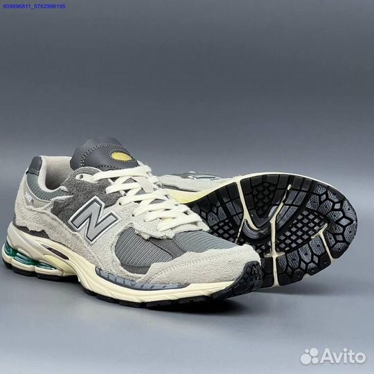 Кроссовки New Balance 2002R Светлые (Арт.85003)