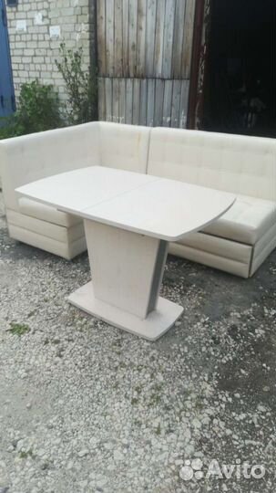 Кухонный уголок