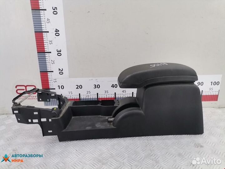 Подлокотник Ford Mondeo 3 2003