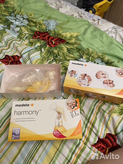 Молокоотсос medela ручной