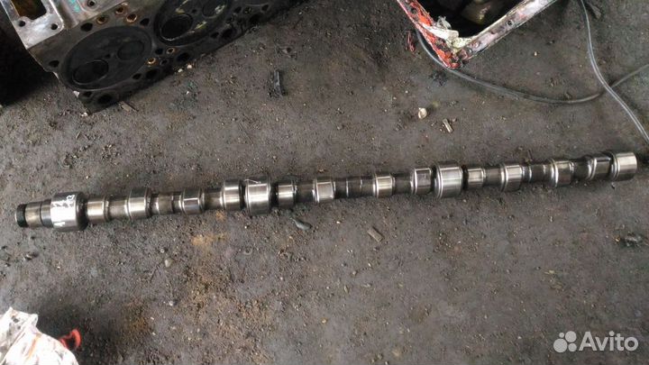 Распредвал Scania 3 serie 113 DSC 11