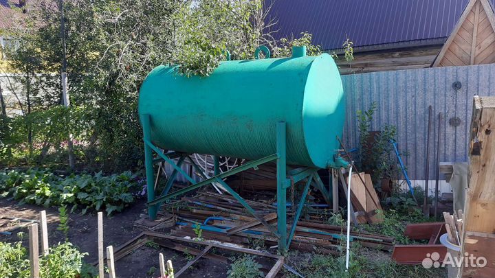 Емкость для воды