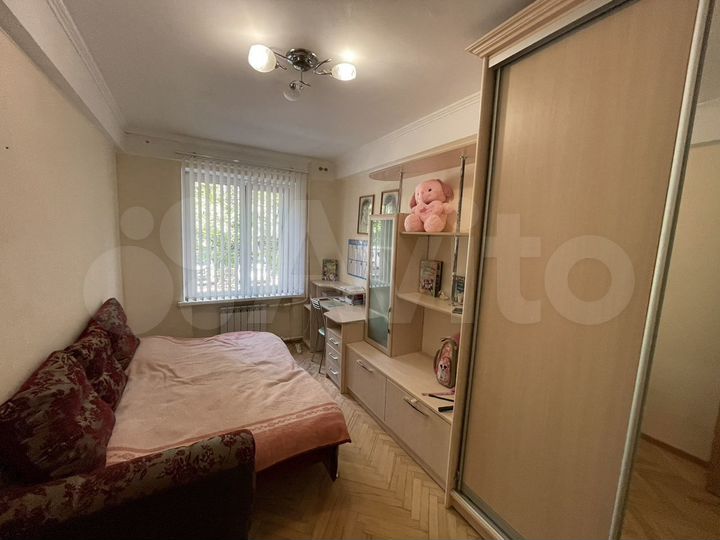 3-к. квартира, 60 м², 4/5 эт.