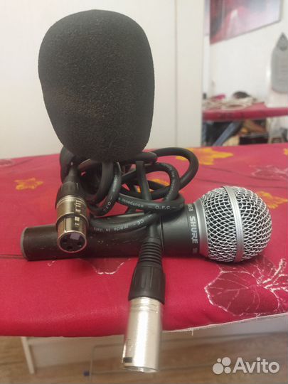 Студийный микрофон shure